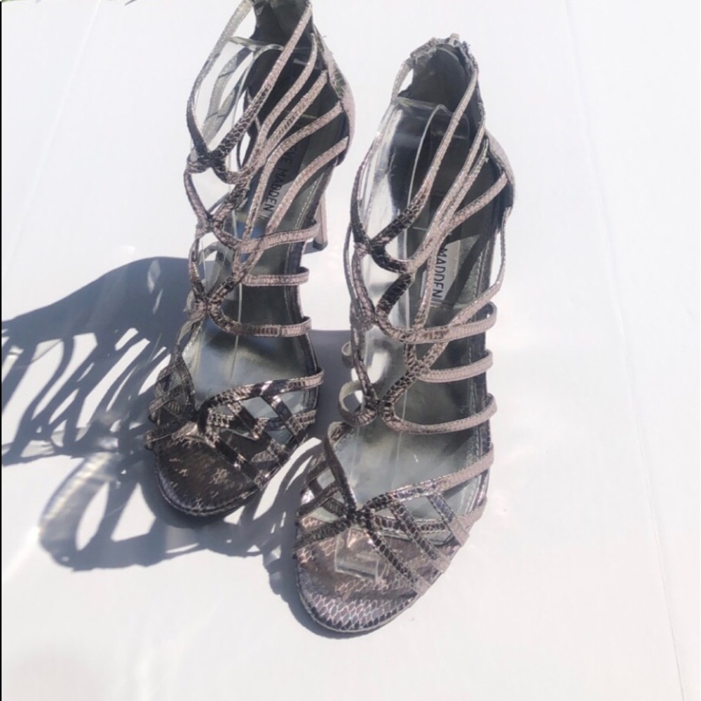 Steve Madden Edithhh Metallic Sandals Size 8
